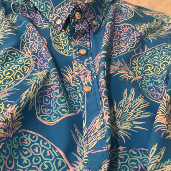 Chubbies Pineapple Shirt Mens Small Blue Pullover Hawaiian Tropical Beach Coast - Picture 9 of 10